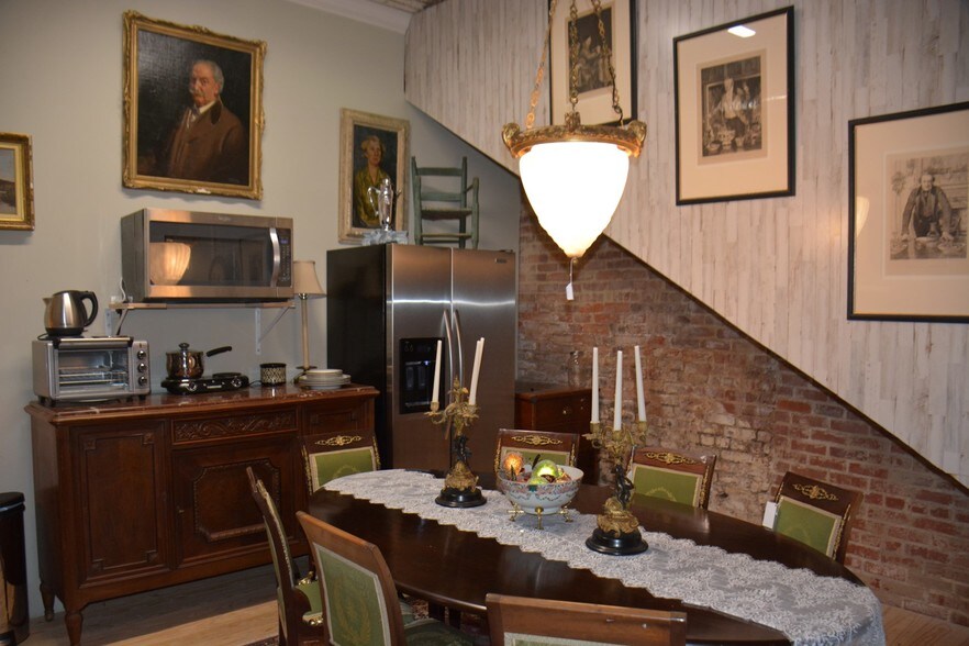 More Photos Of 201 S Main St, Enterprise Department Store For Sale