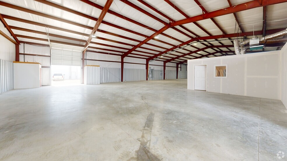 More Photos Of 10552 County Road 213, Forney Industrial For Lease