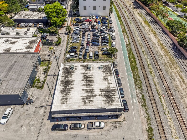 More Photos Of , Fort Lauderdale Unknown For Sale