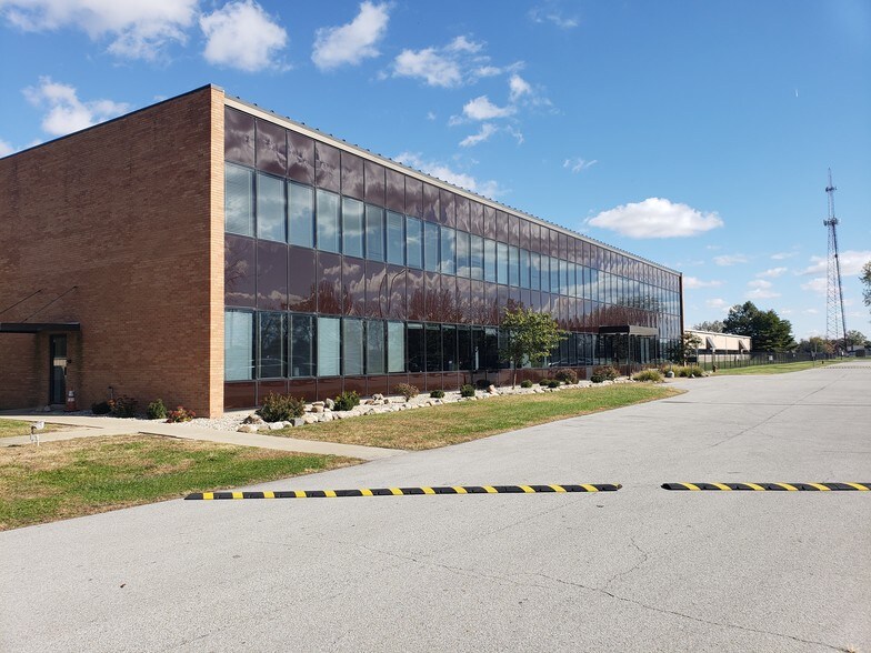 More Photos Of 1500 E Murden St, Kokomo Warehouse For Lease