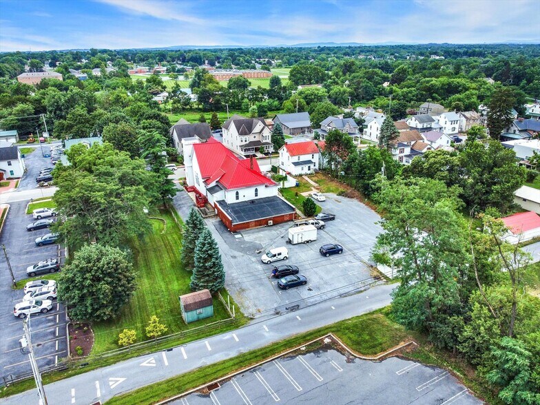 More Photos Of 5948 Linglestown Rd, Harrisburg Restaurant For Sale