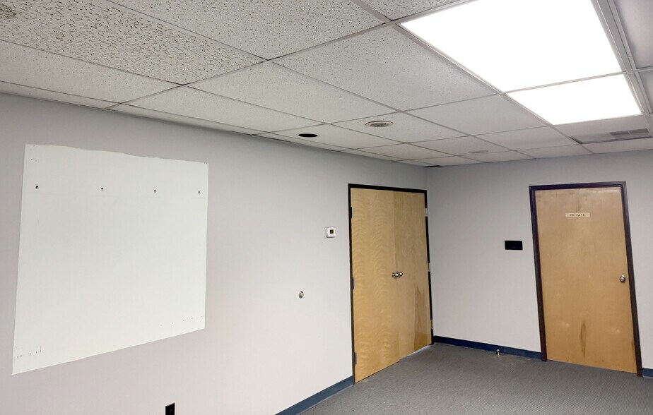 More Photos Of 17 S New York Ave, Atlantic City Parking Garage For Lease