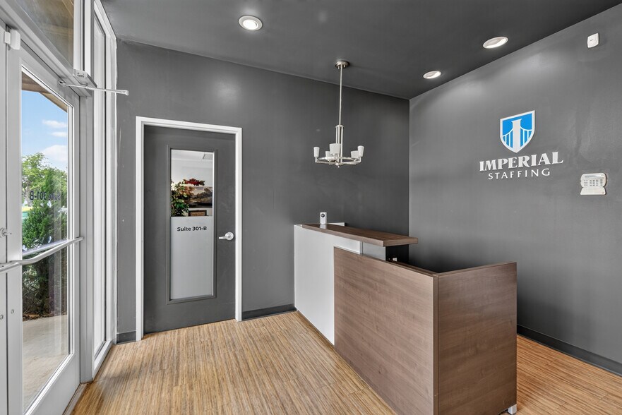 More Photos Of 10601 Pecan Park Blvd, Austin Office For Sale
