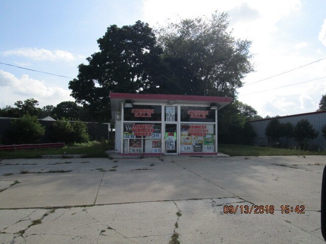 More Photos Of 70 W Carleton Rd, Hillsdale Convenience Store For Sale