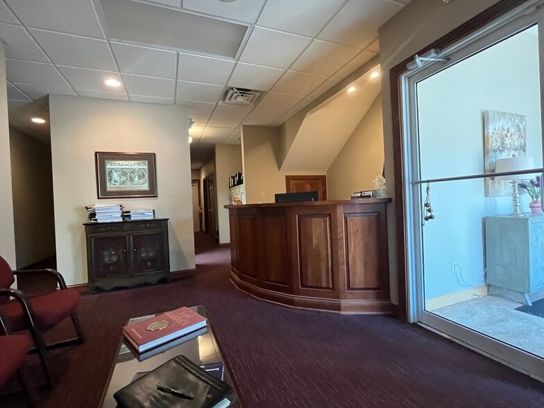 More Photos Of 2611 Chicago St, Valparaiso Medical For Sale