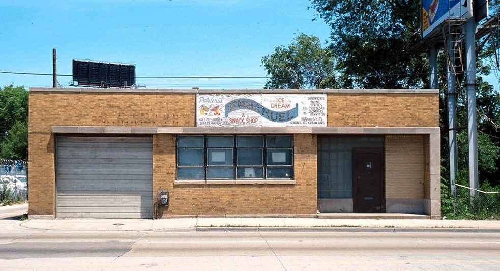 More Photos Of 815 S Cicero Ave, Chicago Light Manufacturing For Sale