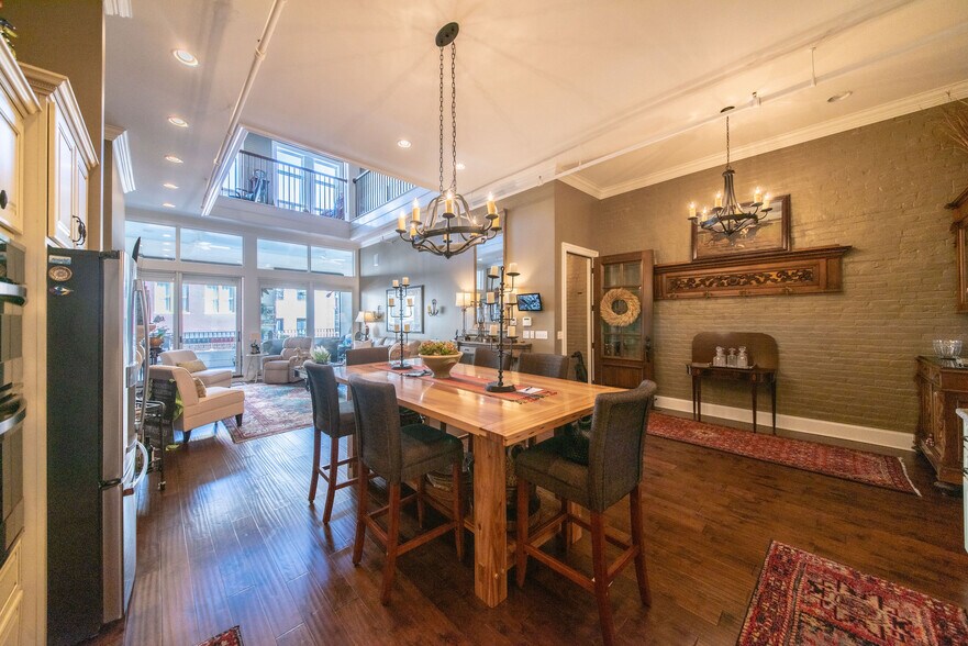 More Photos Of 212 Broadway St, Paducah Apartments For Sale