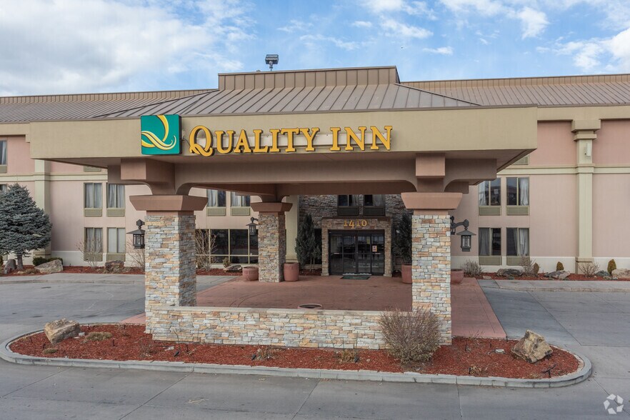 More Photos Of 1410 Harrison Rd, Colorado Springs Hotel For Sale
