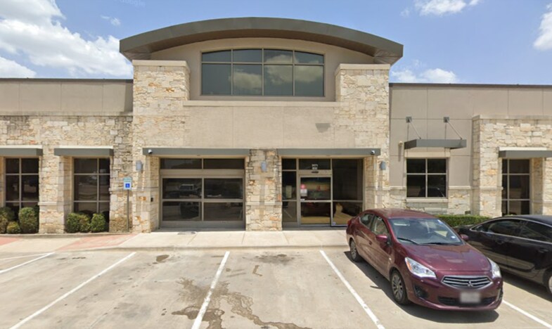 Primary Photo Of 3571 W Wheatland Rd, Dallas Medical For Lease