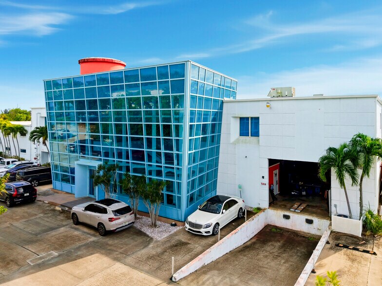 Primary Photo Of 4348 Westroads Dr, West Palm Beach Manufacturing For Sale
