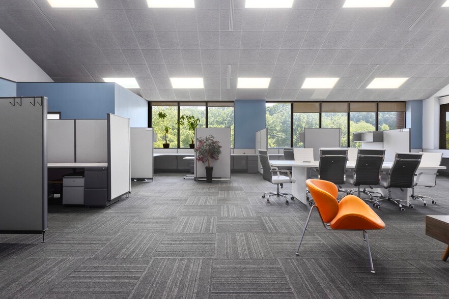 More Photos Of 4800 Lamar Ave, Mission Office For Lease