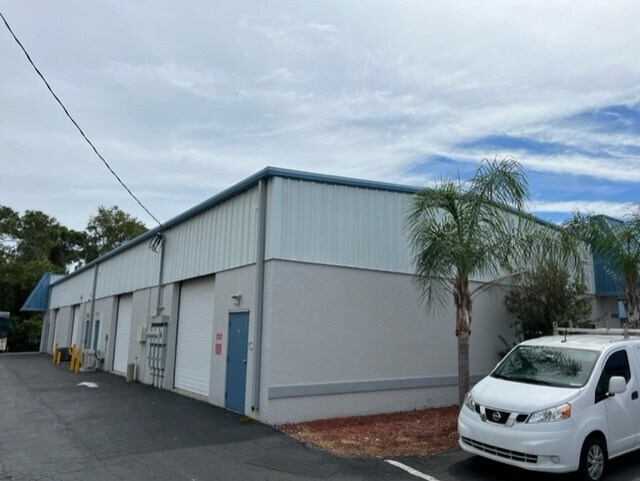 More Photos Of 2238 Hemingway Dr, Fort Myers Unknown For Lease