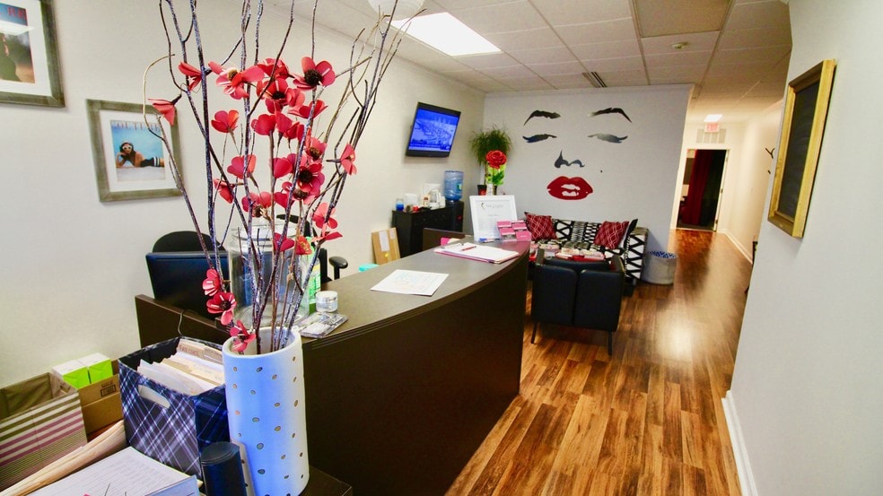 More Photos Of 122-126 Main St, Hackettstown Apartments For Lease