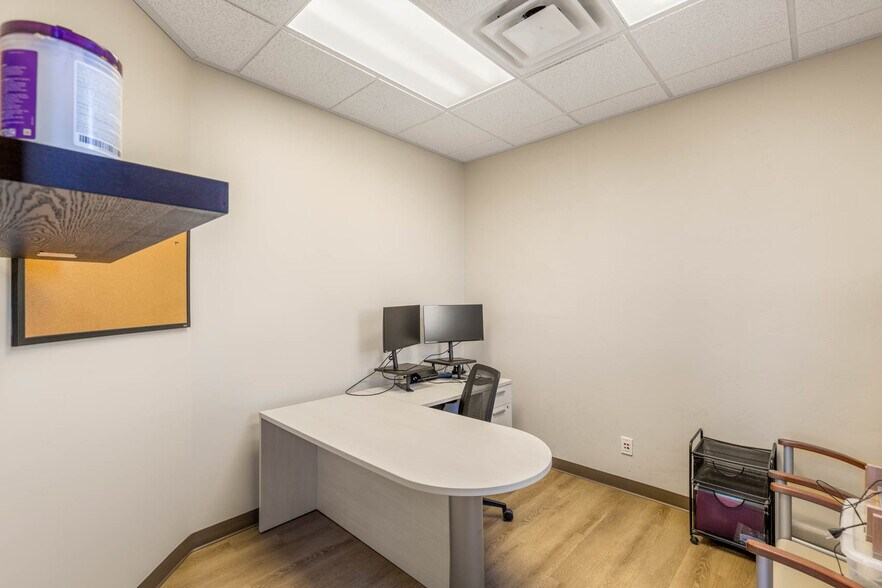 More Photos Of 2601 N Tenaya Way, Las Vegas Office For Sale