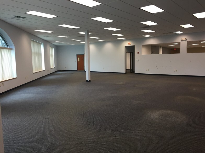 More Photos Of 3829 Forest Pky, North Tonawanda Industrial For Lease