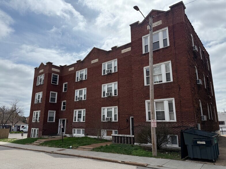 More Photos Of 2604 Bellevue Ave, Saint Louis Apartments For Sale