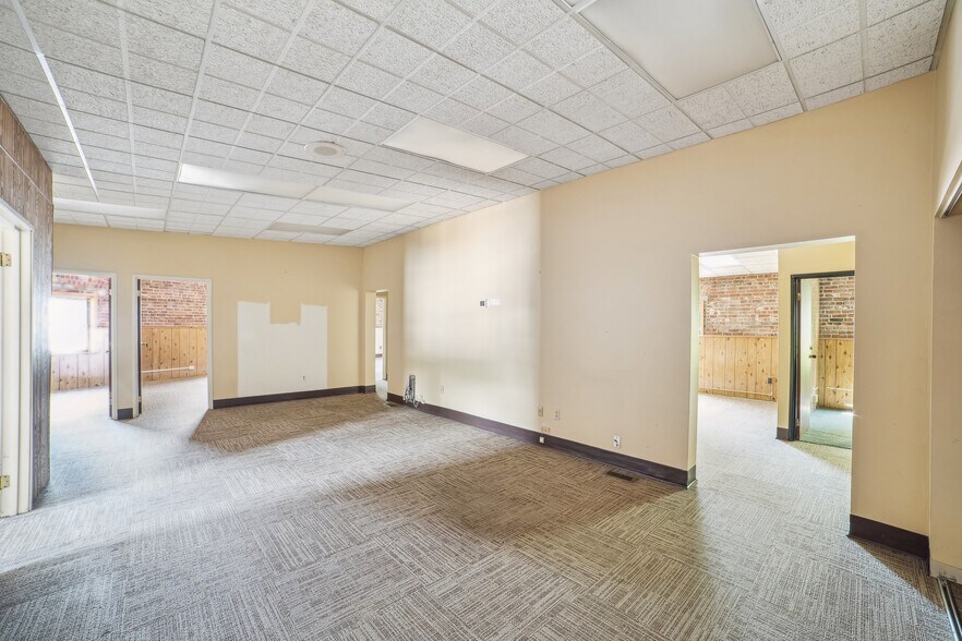 More Photos Of 209 Cooper Ave, Upper Montclair Office For Lease