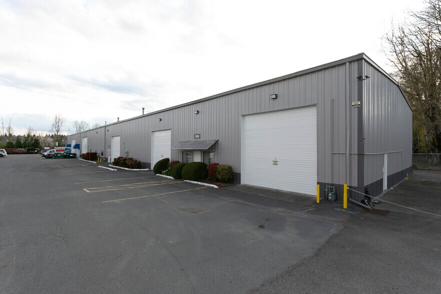 More Photos Of 12683-12689 NE Whitaker Way, Portland Manufacturing For Lease
