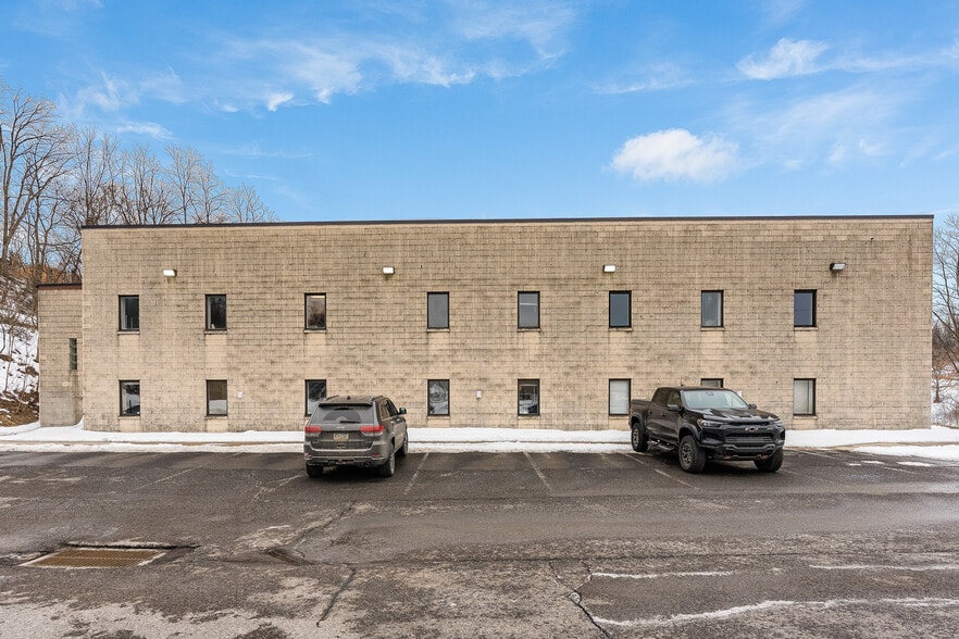 More Photos Of 111 Terence Dr, Pittsburgh Warehouse For Sale