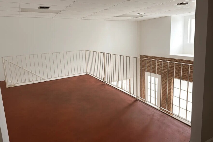 More Photos Of 1320 Veterans Memorial Blvd, Metairie Freestanding For Sale