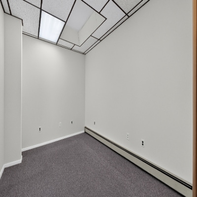 More Photos Of 521 Valley Brook Ave, Lyndhurst Office For Sale