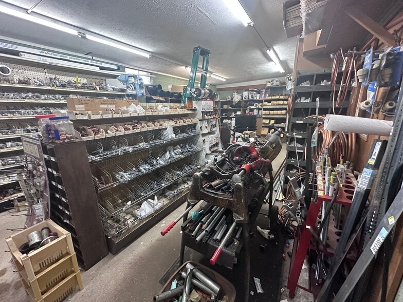 More Photos Of 8925 S Kasson St, Cedar General Retail For Sale