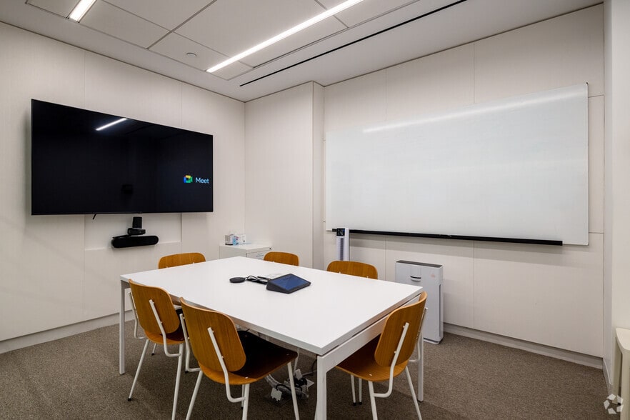 Photo of 8th Floor Ste One SoHo Sq East