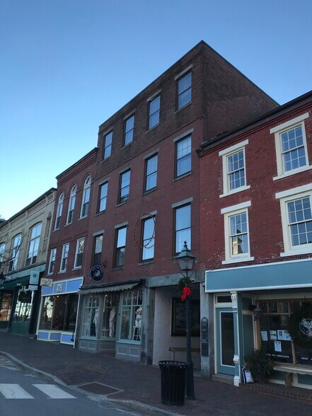 More Photos Of 96 Front St, Bath Storefront Retail Office For Lease