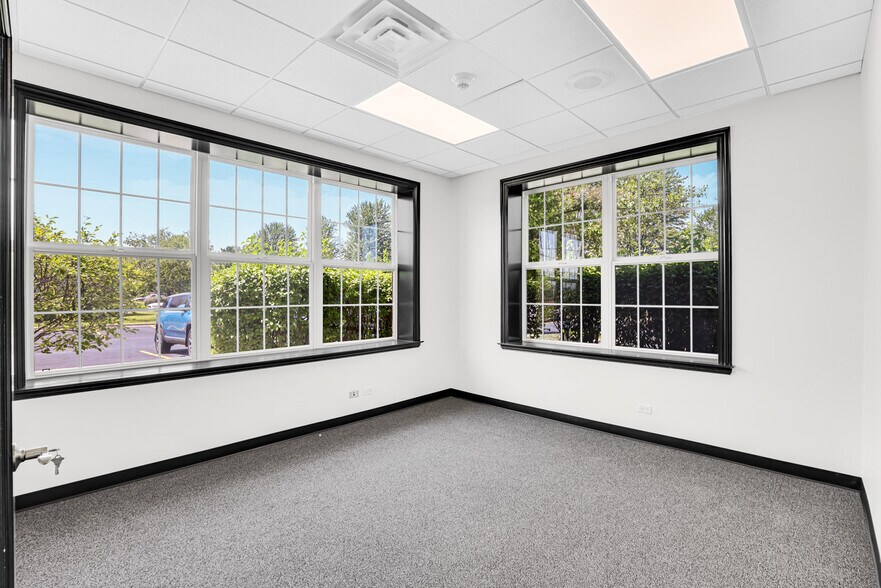 More Photos Of 11504 W 183rd St, Orland Park Medical For Sale