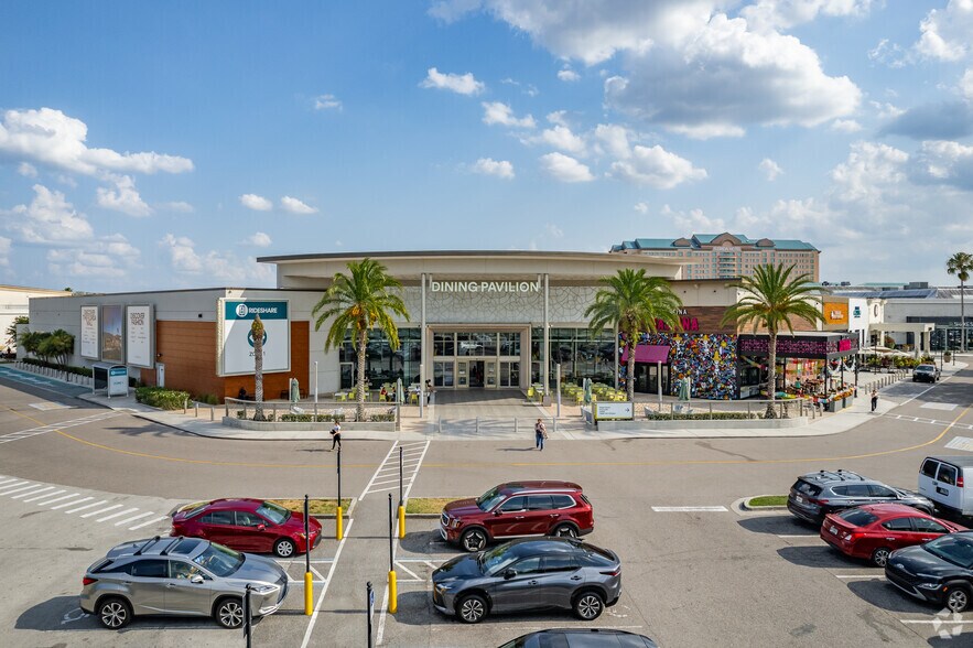 More Photos Of 8001 S Orange Blossom Trl, Orlando Department Store For Lease