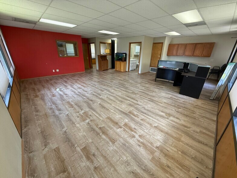 More Photos Of 1515 E Cedar Ave, Flagstaff Office For Lease