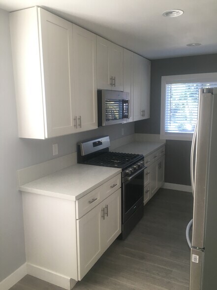 More Photos Of 500 N Clementine St, Oceanside Apartments For Sale