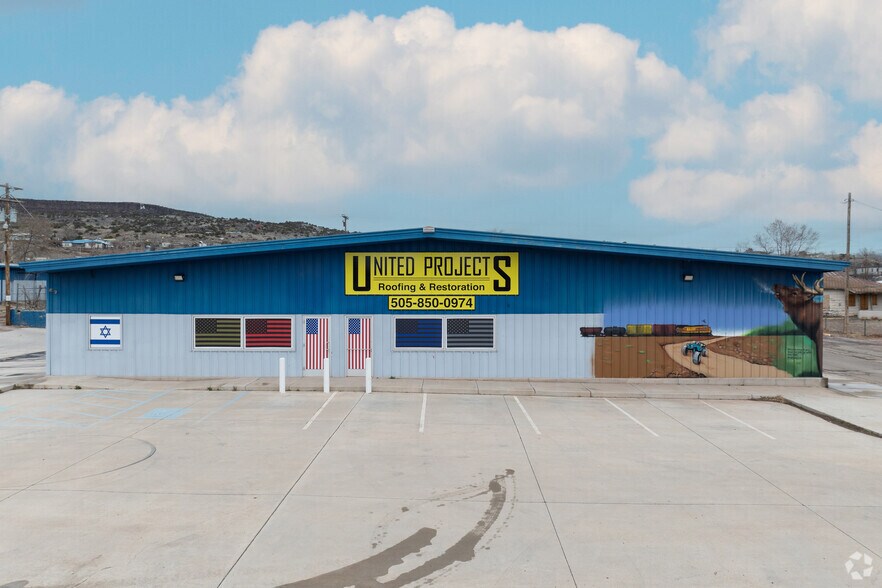 More Photos Of 113 Gold Ave, Grants Light Manufacturing For Sale