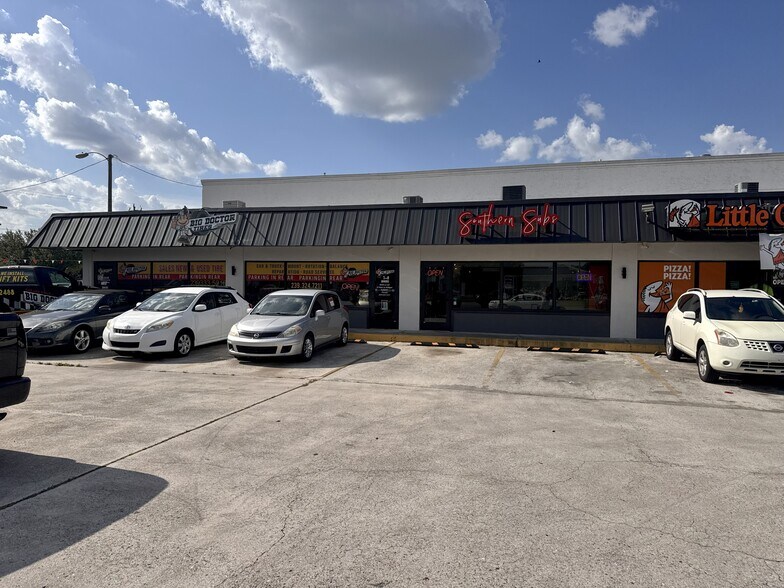 More Photos Of 560 NE Pine Island Rd, North Fort Myers Unknown For Lease