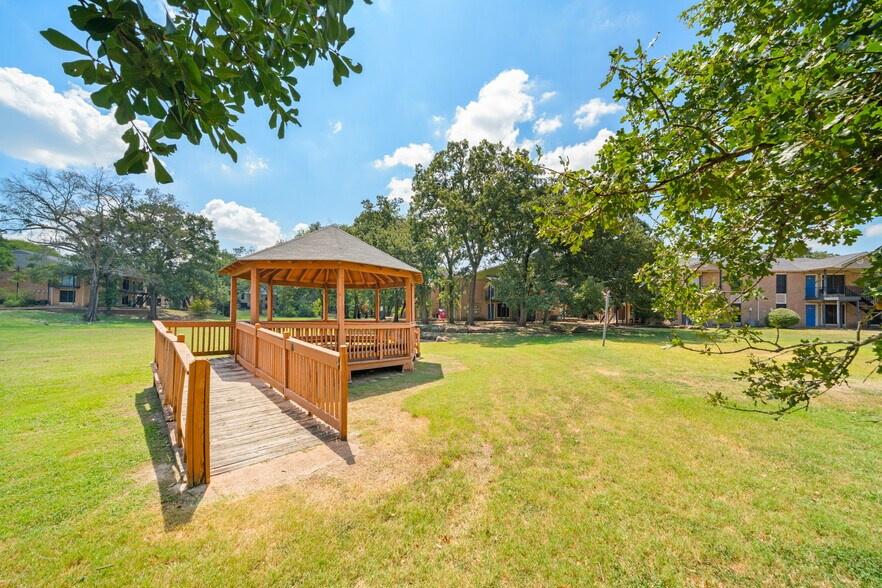 More Photos Of 3301 Providence Ave, Bryan Apartments For Sale