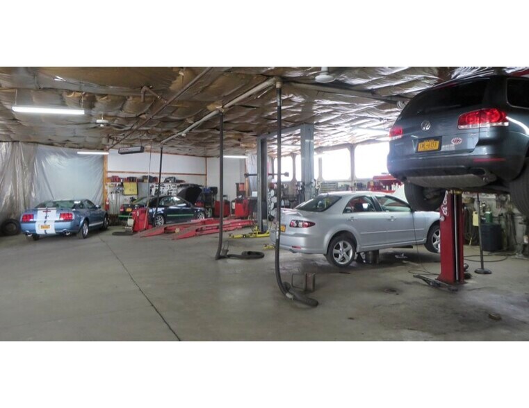 More Photos Of 269-271 Main St, Highland Falls Storefront Retail Office For Lease