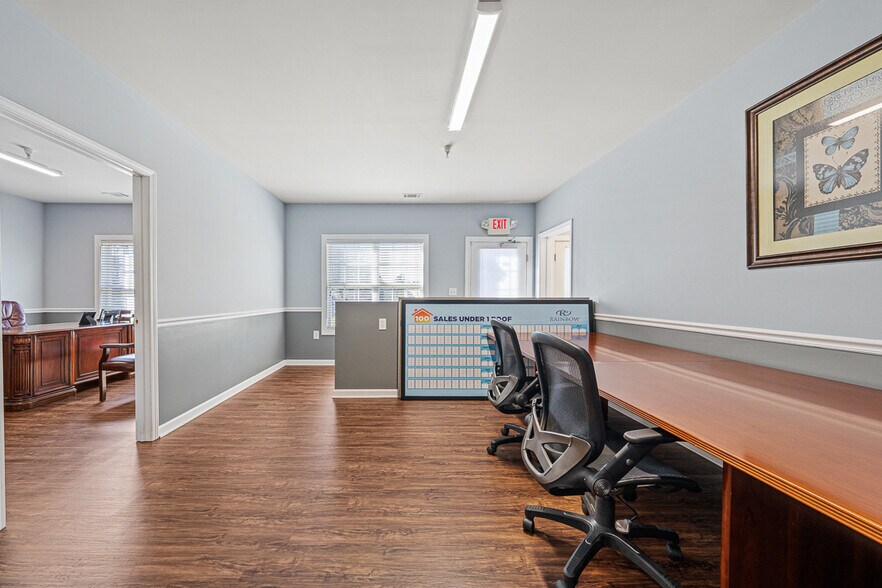More Photos Of 3459 Acworth Due West Rd NW, Acworth Office For Sale