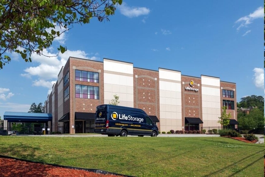 Primary Photo Of 1890 Briarwood Rd NE, Atlanta Self Storage For Lease