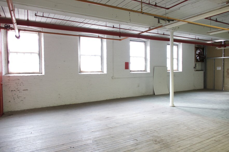 Photo of 2nd Floor Ste East Bay