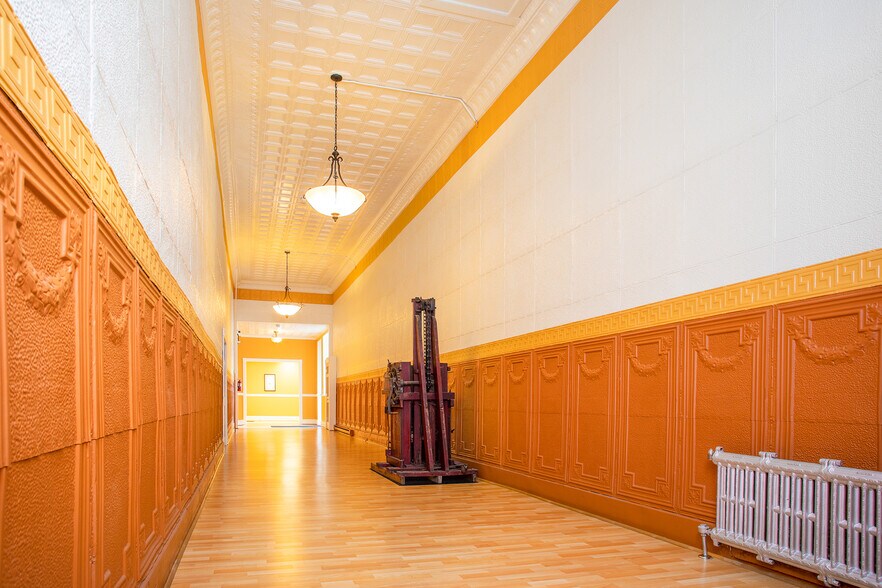 More Photos Of 61-65 E Main St, Westminster Office For Lease