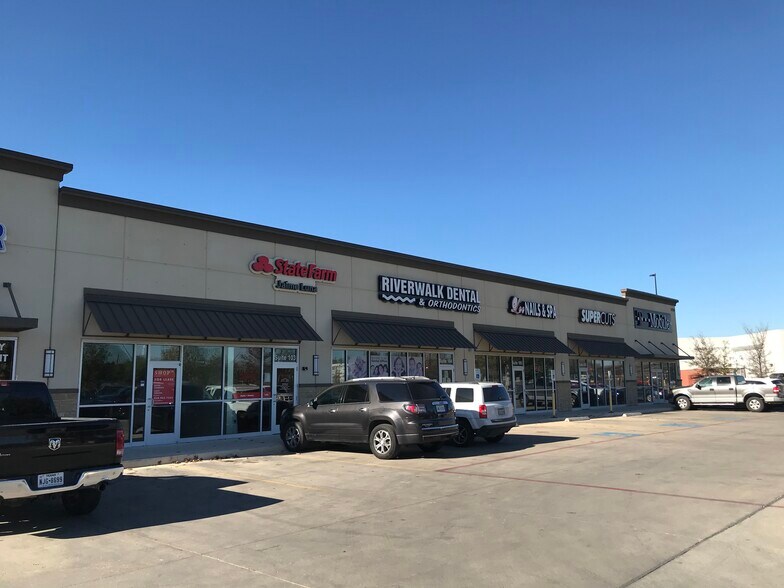 More Photos Of 1431 Palo Alto Rd, San Antonio Unknown For Lease