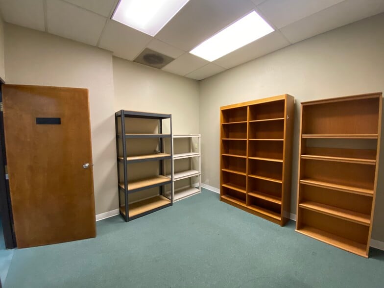 More Photos Of 706-724 5th St, Davis Office For Lease