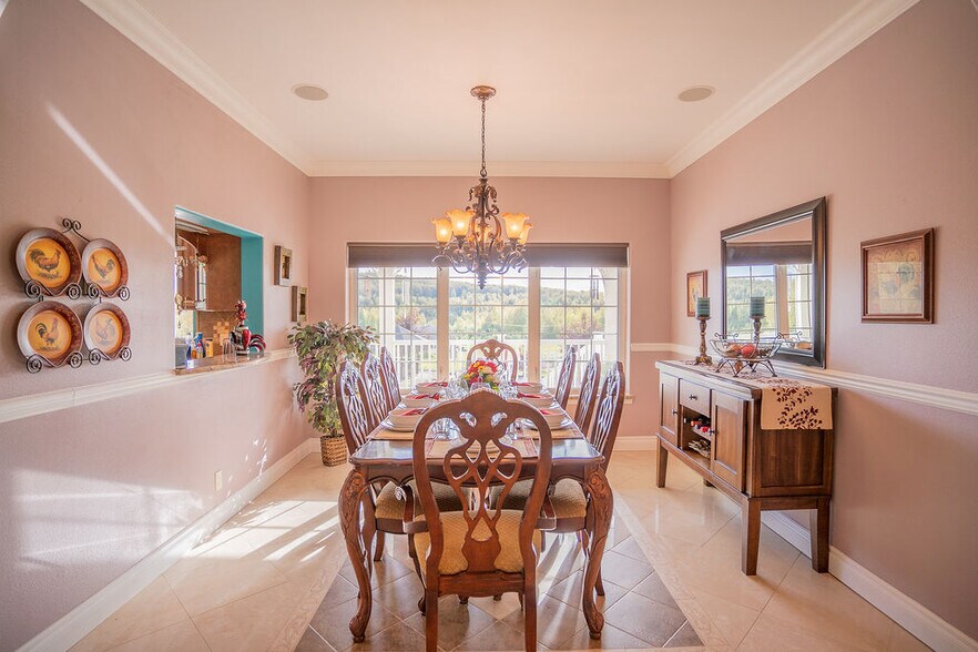 More Photos Of 455 Division St, Fairbanks Specialty For Sale