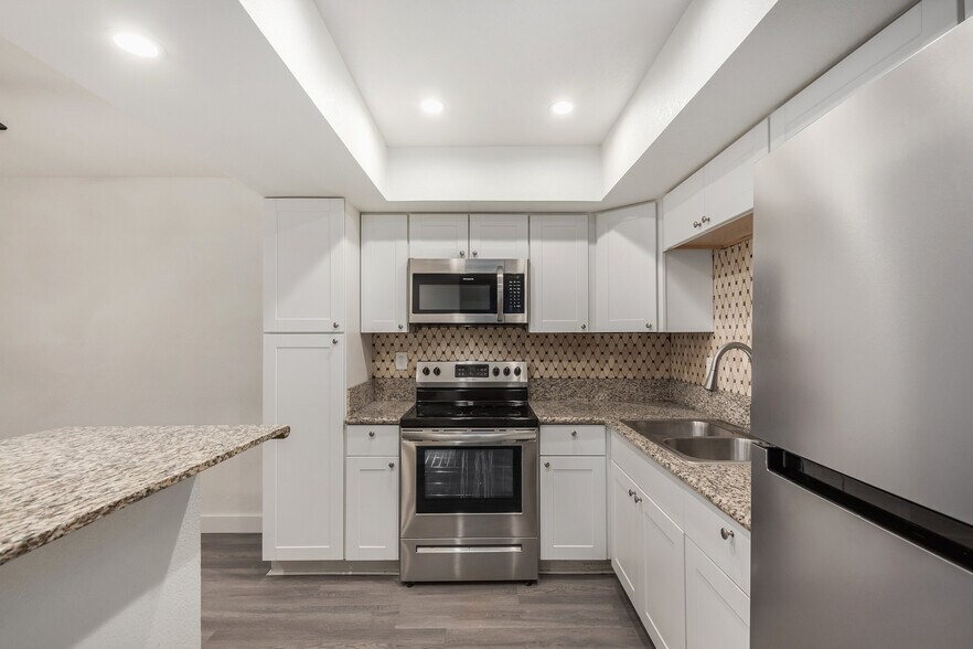 More Photos Of , Phoenix Multifamily For Sale