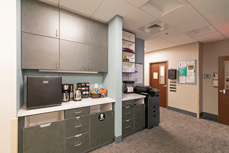 More Photos Of 2606 South Ave W, Missoula Shelter For Sale