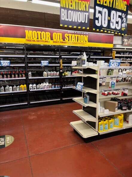 More Photos Of 2120 E Powell Blvd, Gresham General Retail For Sale