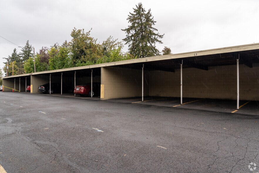 More Photos Of 17014-17062 NE Halsey St, Portland Apartments For Sale