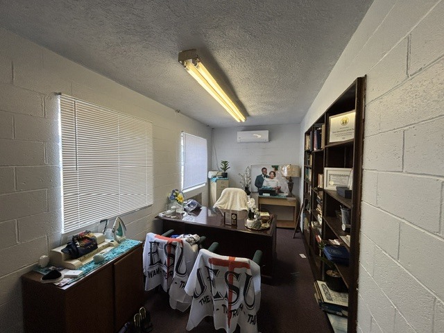 More Photos Of 722 Waggoner Ave, Evansville Religious Facility For Sale