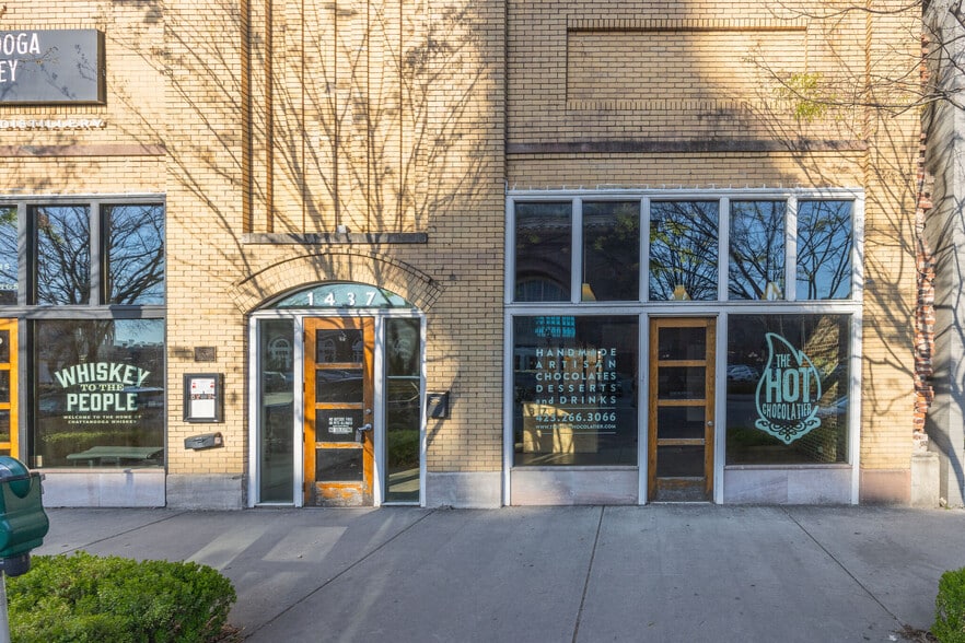 More Photos Of 1437 Market St, Chattanooga Storefront For Lease