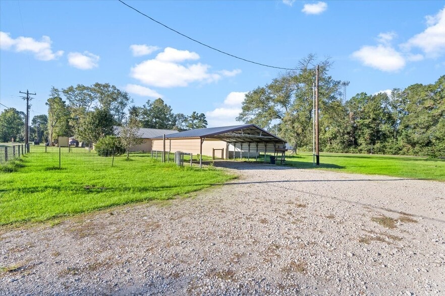 More Photos Of 22360 Highway 321, Cleveland Flex For Lease